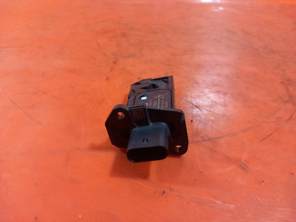 ebay-src:https://i.ebayimg.com/00/s/mtiwmfgxnjaw/z/0vaaaeswwtvqkufz/$_57.jpg