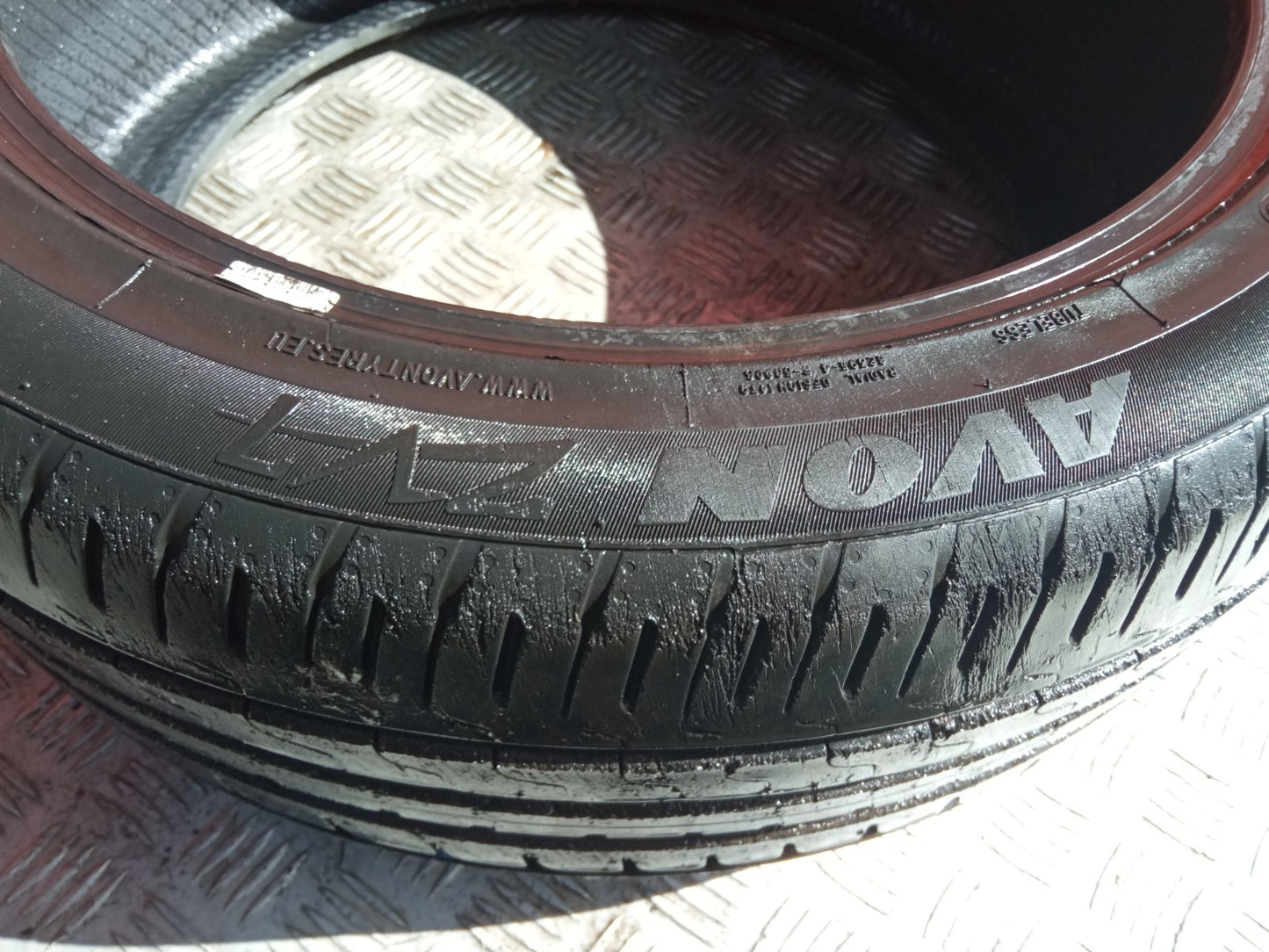 ✅Avon Tyre 225/45 R17 6.14 mm + Warranty xAA - Image 6