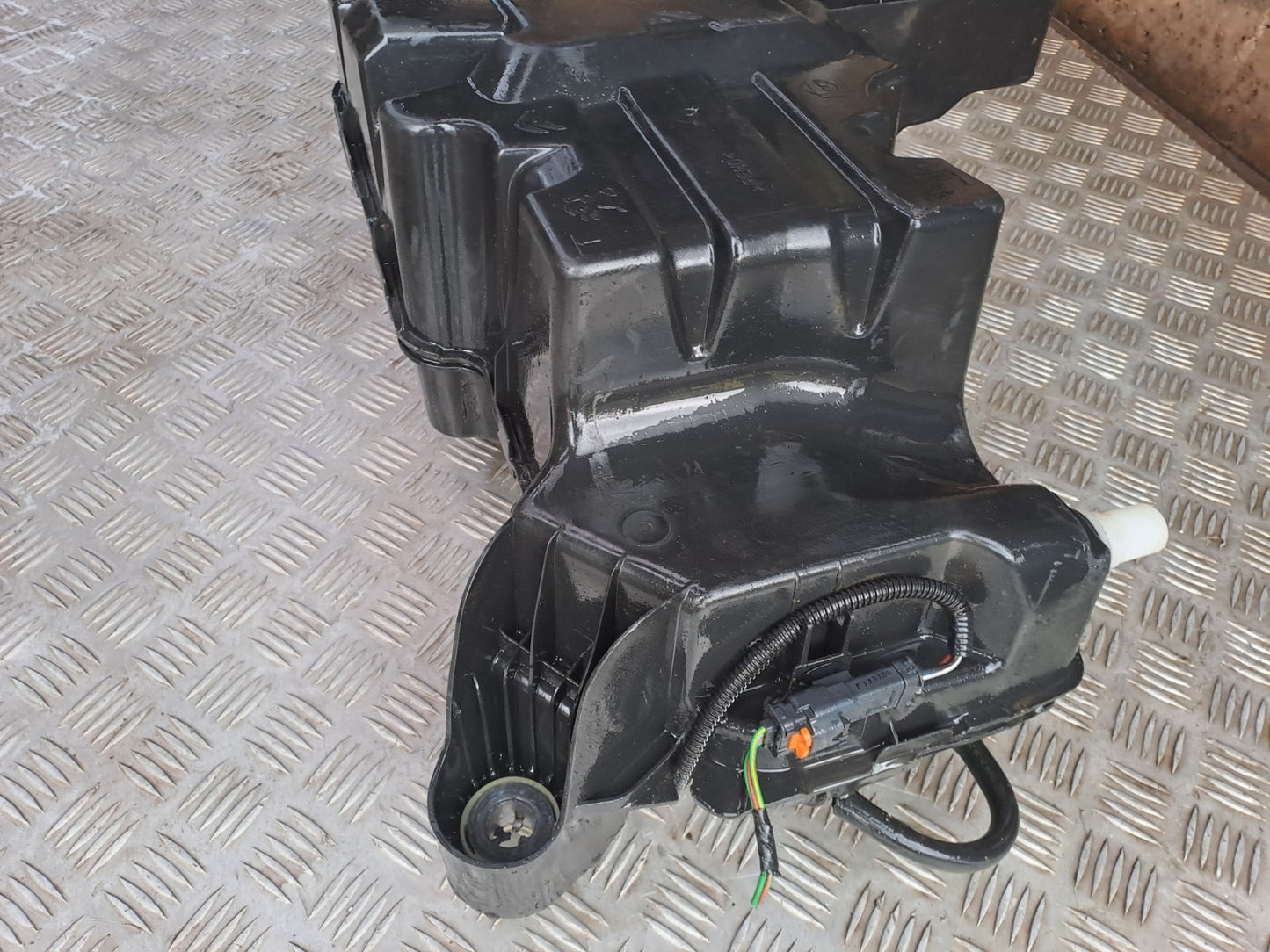 ✅2020 Citroen Berlingo Adblue Tank 12678023 + Warranty A381 - Image 4