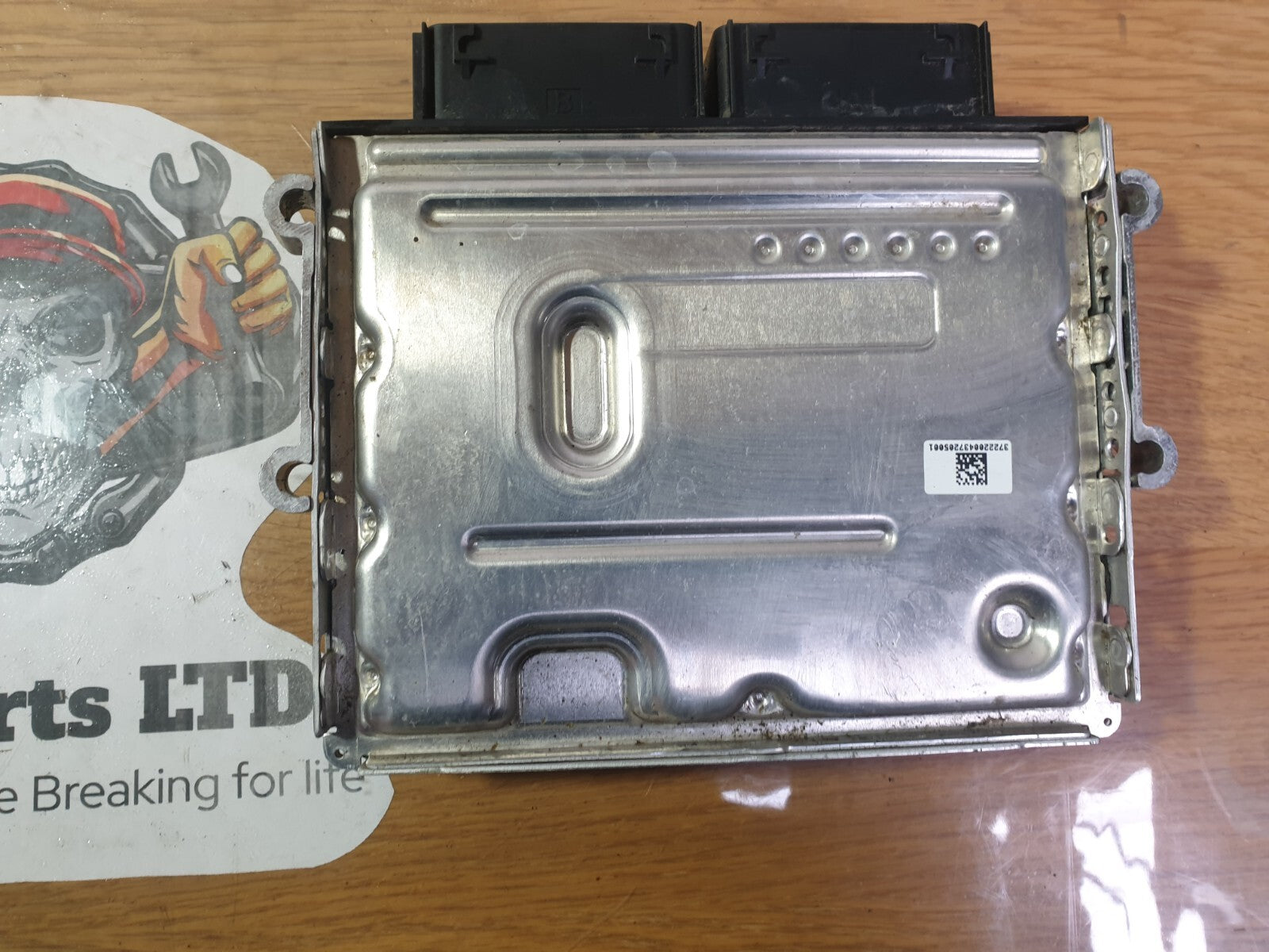 ebay-src:https://i.ebayimg.com/00/s/mtiwmfgxnjaw/z/ntcaaoswzepm9es6/$_57.jpg