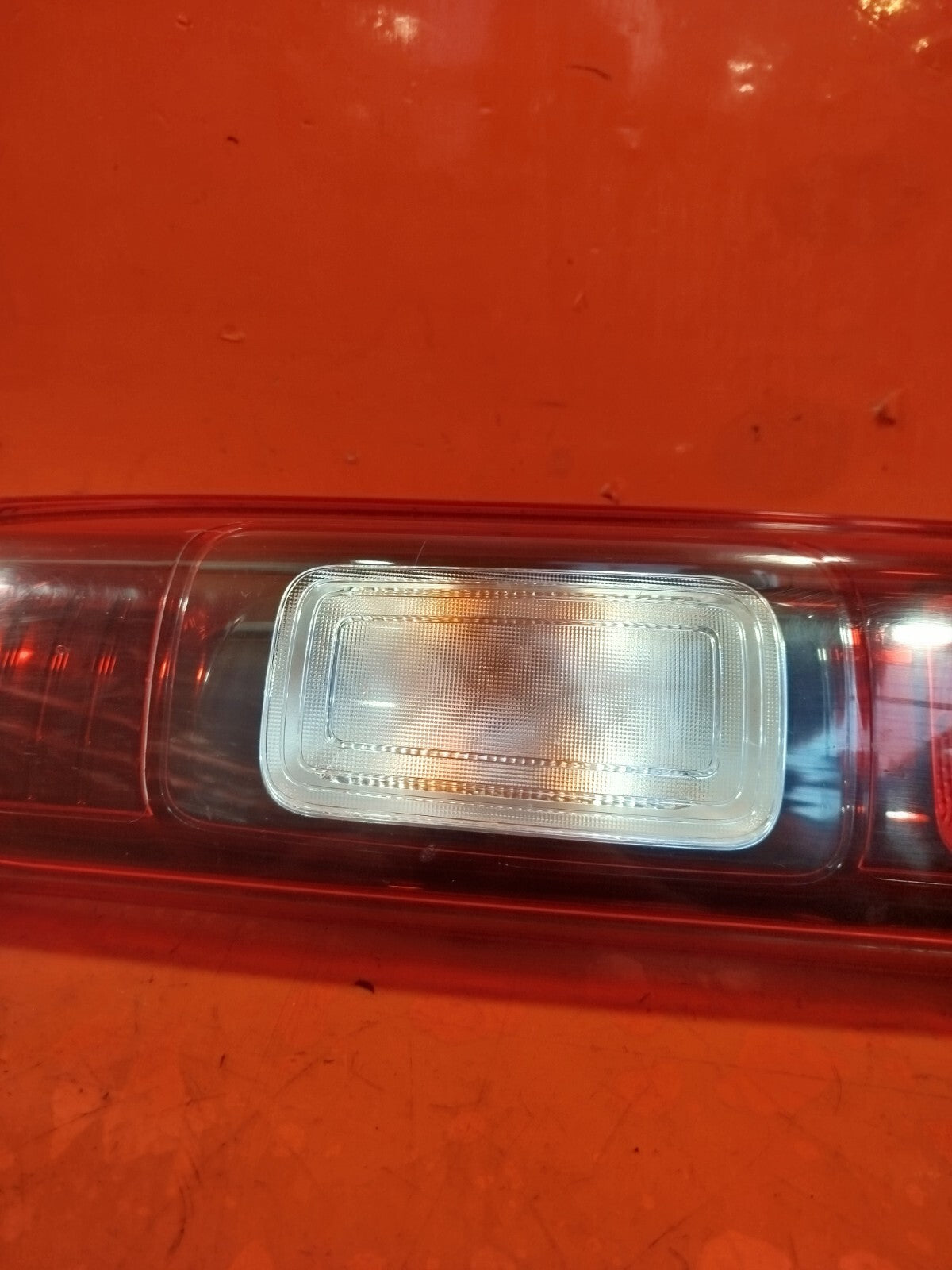 2015 Renault Trafic MK3 SL27 Rear Tail Light Right Side 26550465R Warranty A250 - Image 3