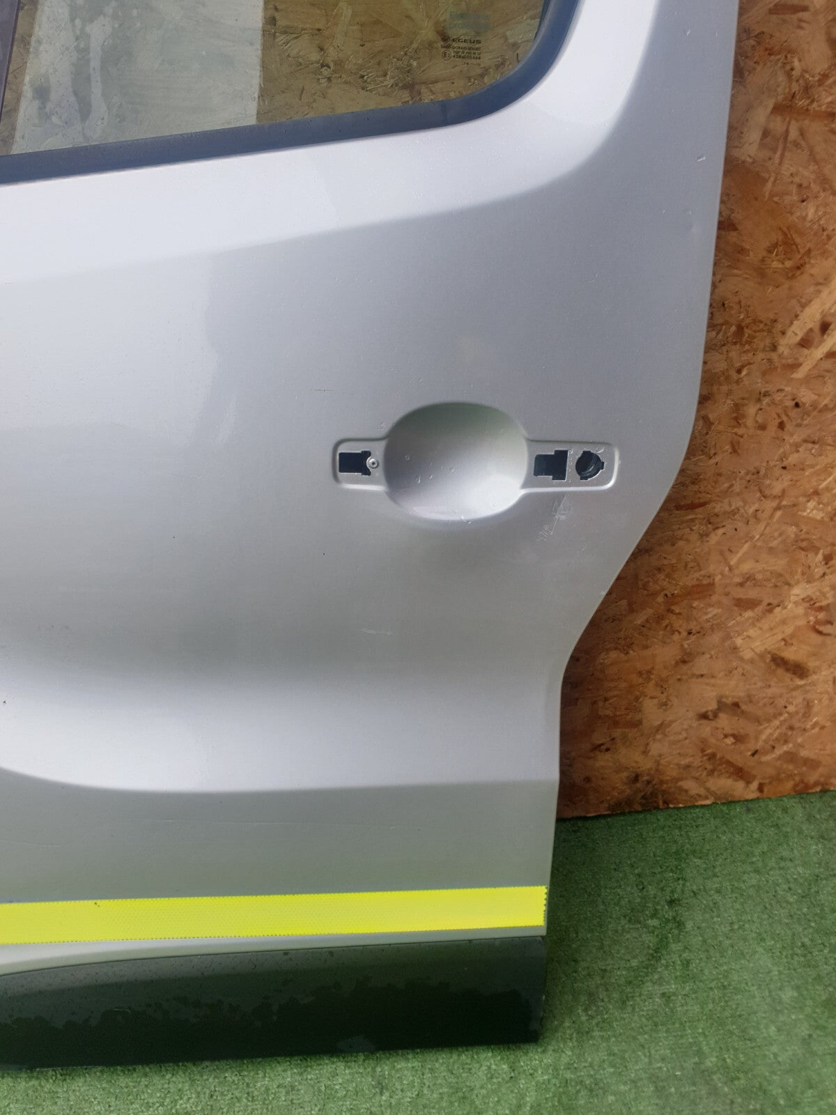 ✅2016 RENAULT TRAFIC MK3 F82 1.6D FRONT LEFT PASSENGER DOOR SILVER WARRANTY A158 - Image 8