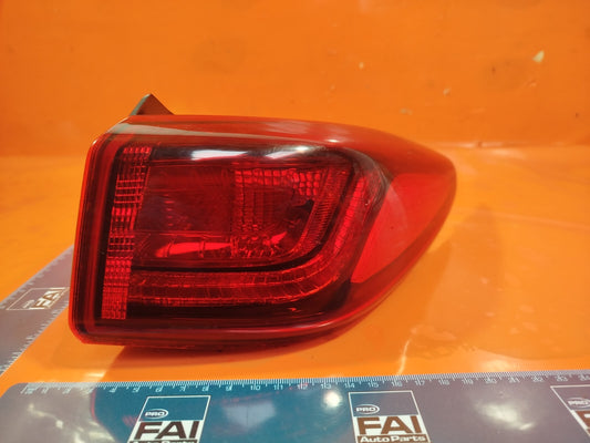 ✅HYUNDAI KONA 1.0 PETROL 2019 REAR RIGHT OUTER TAIL LIGHT 92402-J90 + WARRANTY - Image 2