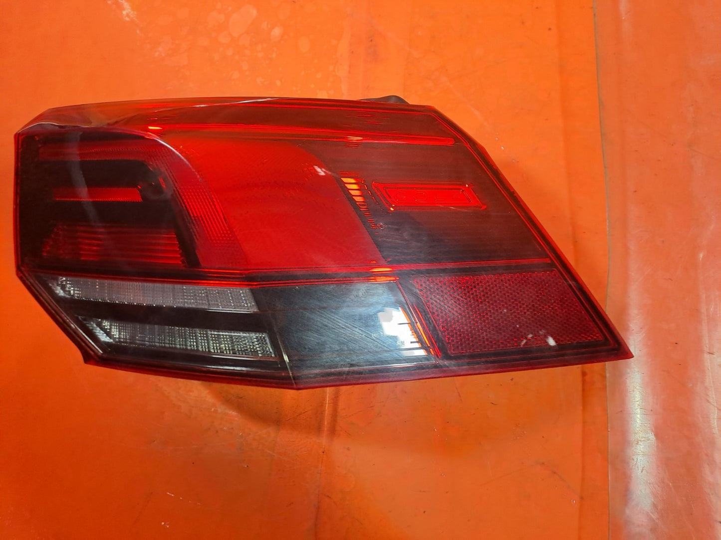 ✅VW GOLF R-LINE MK8 2.0 DIESEL 2020 REAR RIGHT OUTER TAIL LIGHT 5H0945096C A346 - Image 6