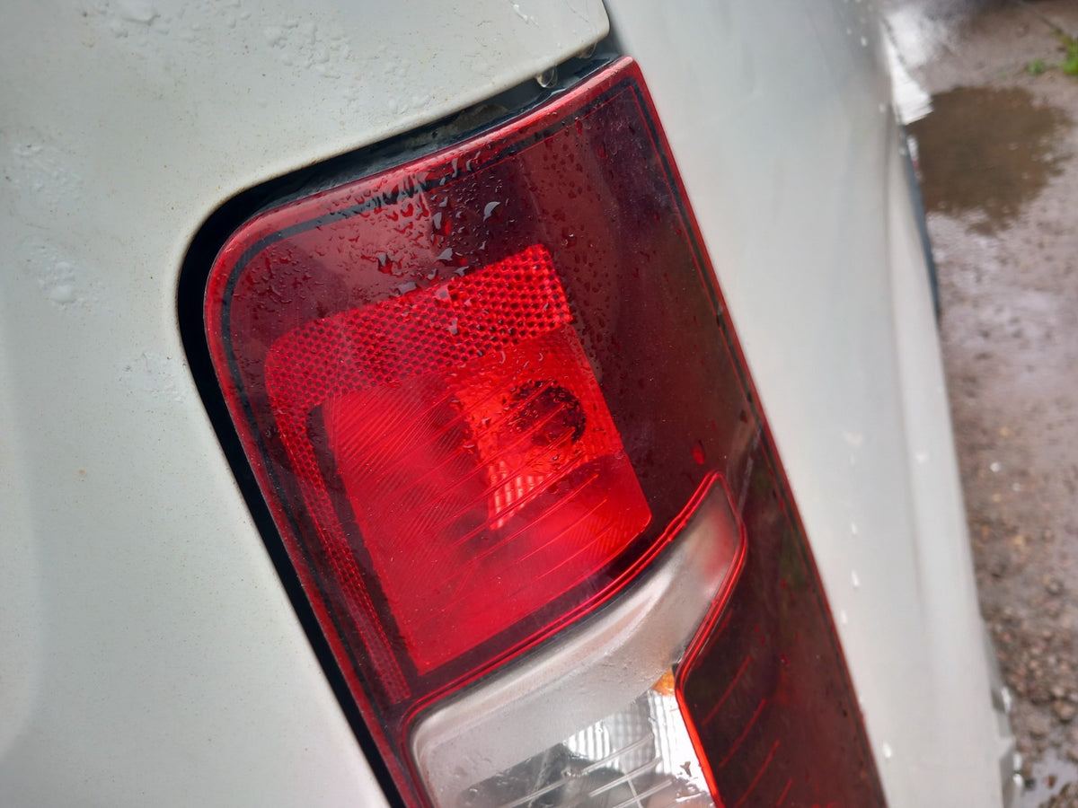 2022 Peugeot Partner K9 Rear Right Tail Light Warranty A419 - Image 2