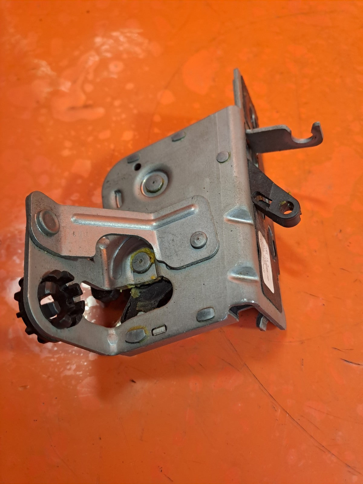 ✅FORD TRANSIT CONNECT 1.6 DIESEL 2015 REAR RIGHT DOOR LOCK CATCH UPPER Warranty - Image 2