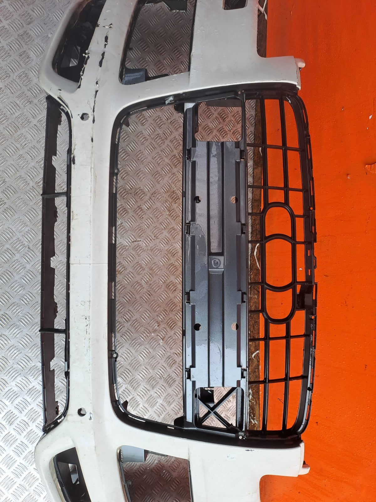 ✅2007 Audi Q7 4L S LINE 3.0D Front Bumper White Z7S + WARRANTY A295 - Image 7