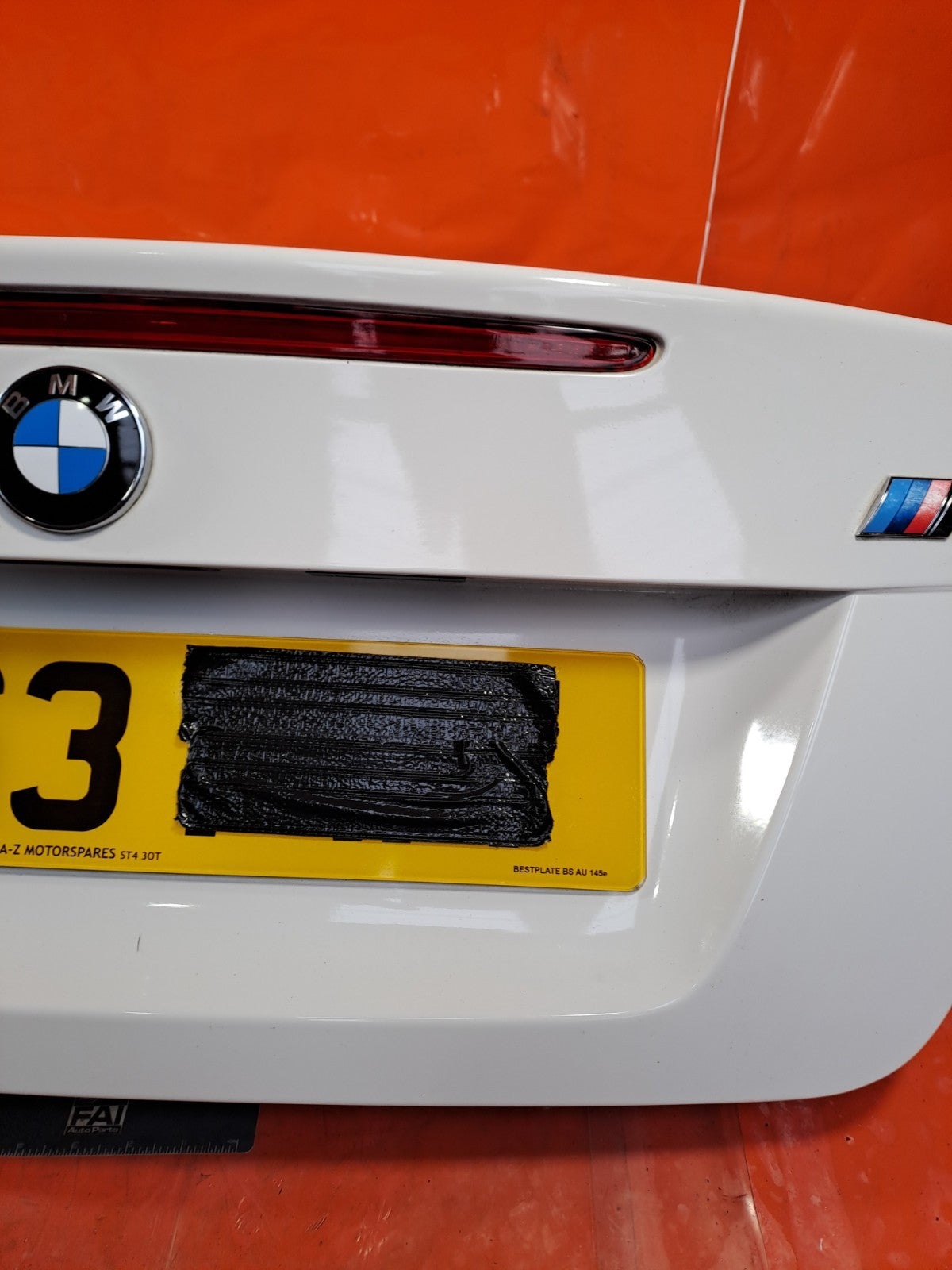 ✅2013 BMW 1 SERIES E88 M SPORT BOOT LID TAILGATE WHITE (300) +WARRANTY A348 - Image 3