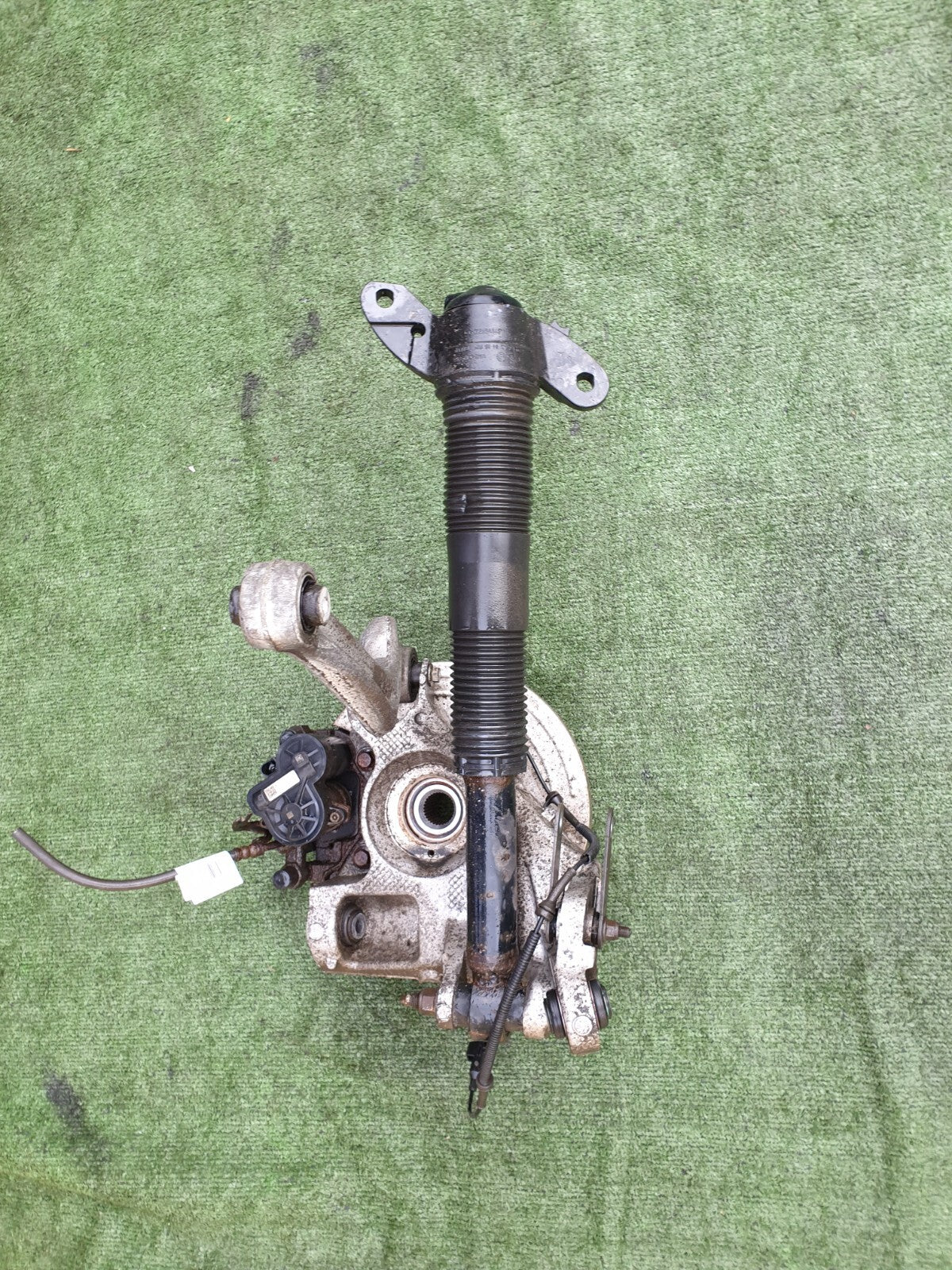 ✅Land Rover Discovery Sport 2016 Rear Left Suspension Leg Hub GK72-18A145 A111 - Image 8