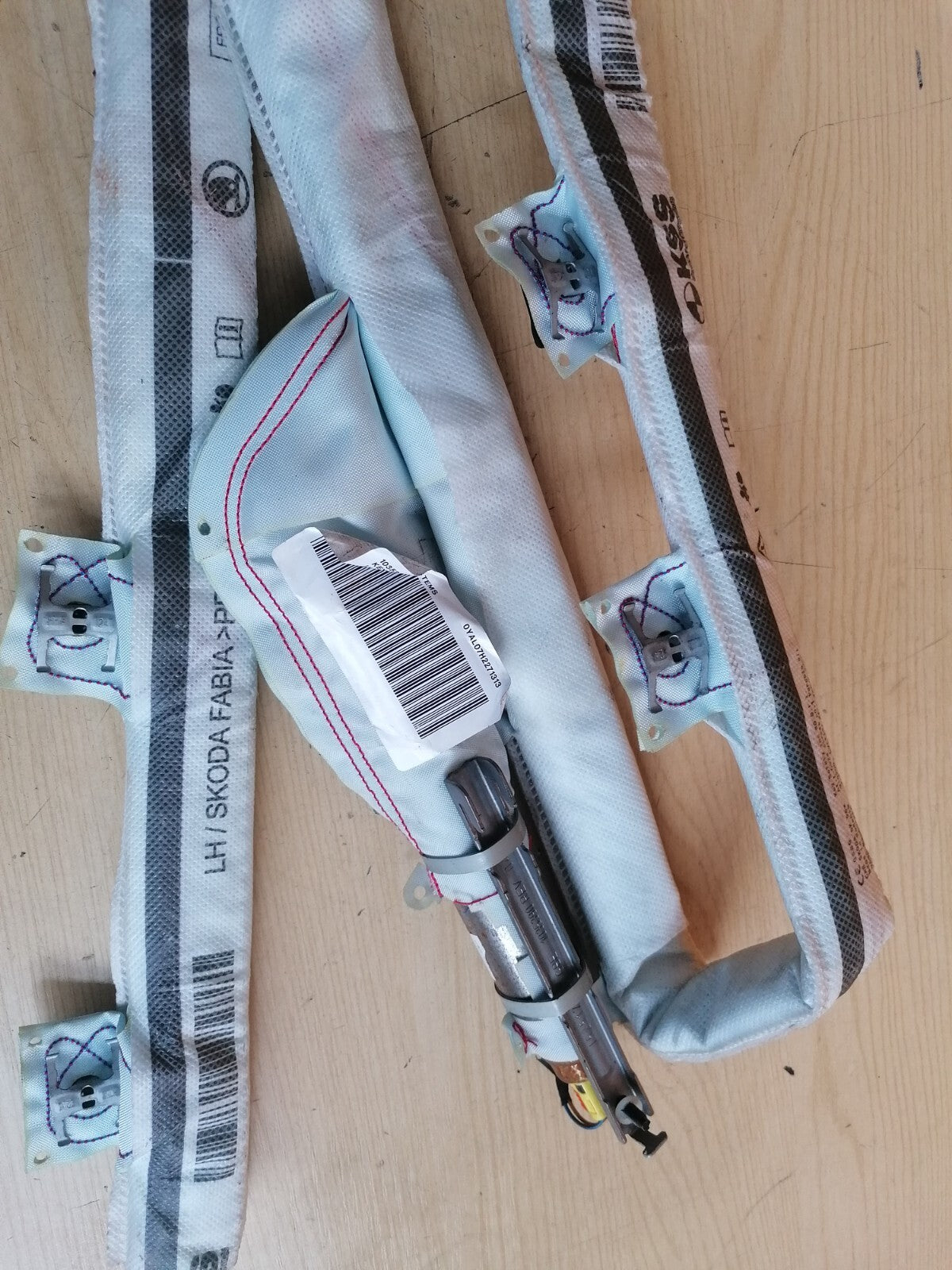 SKODA FABIA 2016 5DR ROOF CURTAIN LEFT PASSENGER SIDE 1035382 X00 - Image 6