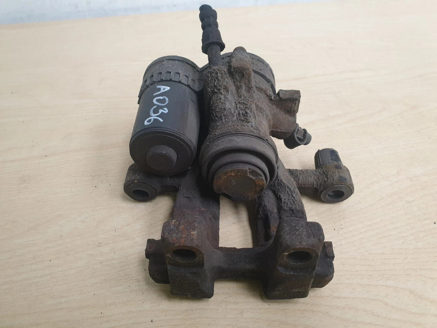 ebay-src:https://i.ebayimg.com/00/s/mtiwmfgxnjaw/z/xreaaeswilhp37ij/$_57.jpg