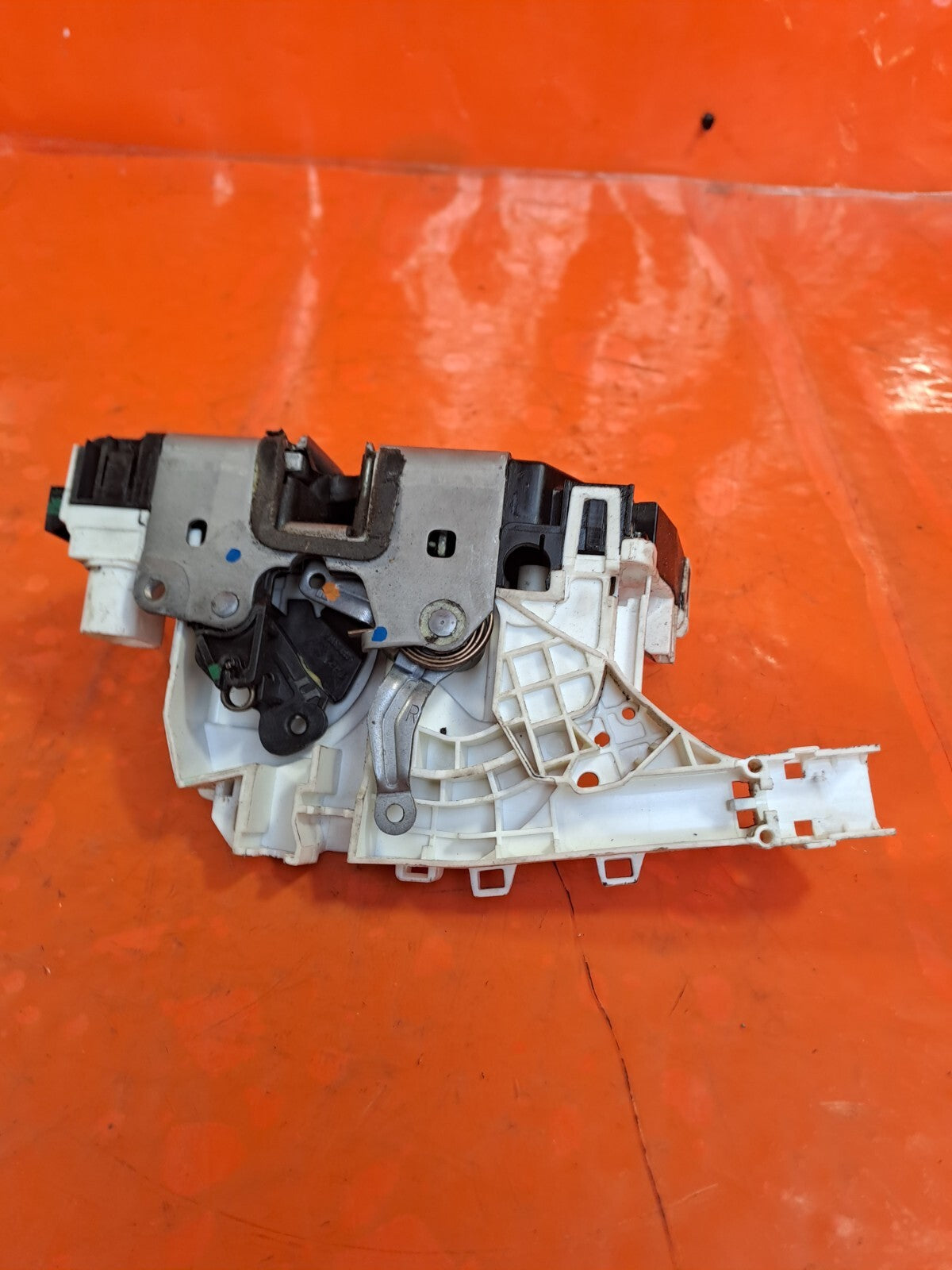 ✅VW CRAFTER CR35 2.0 DIESEL 2017 MERCEDES SPRINTER RIGHT REAR DOOR LOCK A277 - Image 1