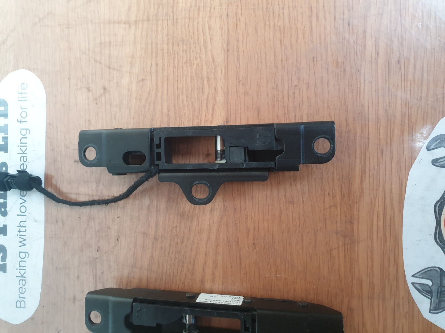 2012 AUDI A5 S LINE 2.0D CONVERTIBLE ROOF CATCH CLOSING ELEMENT PAIR A218 - Image 12
