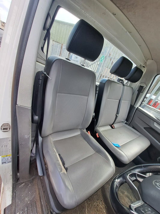 2021 VW Transporter T30 Front Right Driver Single Captains Seat Warranty A412 - Image 1