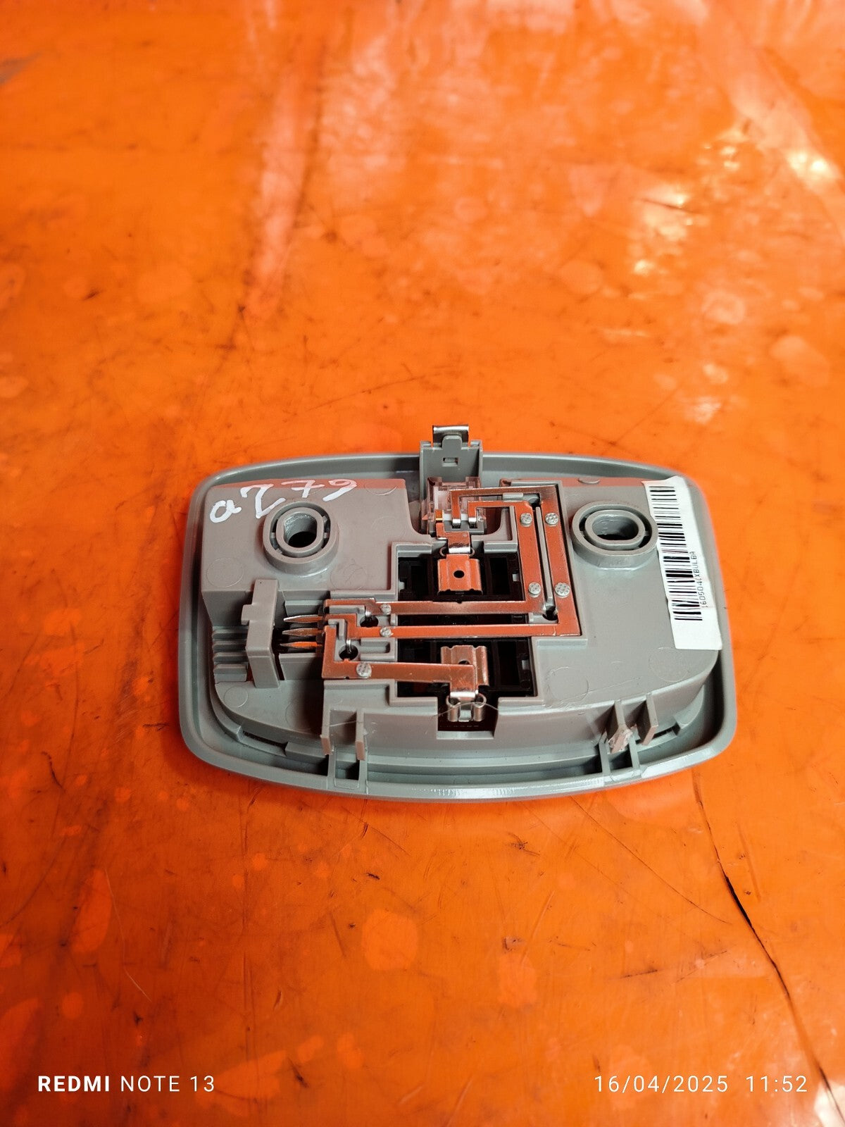 ✅Ssangyong Tivoli Ex 2016 1.6 Diesel REAR INTERIOR ROOF LIGHT 83720-34000 A279 - Image 9