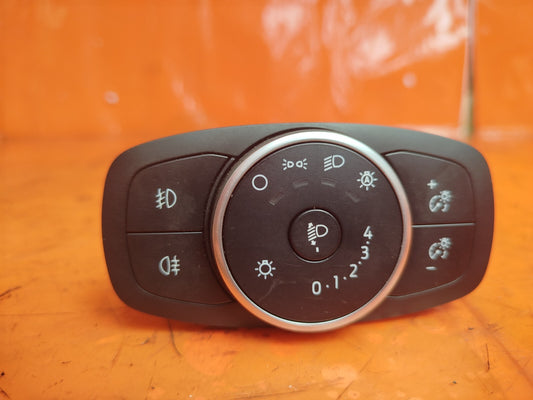 ✅FORD FOCUS MK4 1.5 DIESEL 2018 FOG LIGHT HEADLIGHT CONTROL SWITCH JX7T13D061LC - Image 2