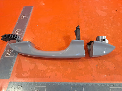 ✅2019-2025 FORD PUMA MK2 EXTERIOR DOOR HANDLE GREY H1BB-A22404-AC +WARRANTY A252 - Image 2