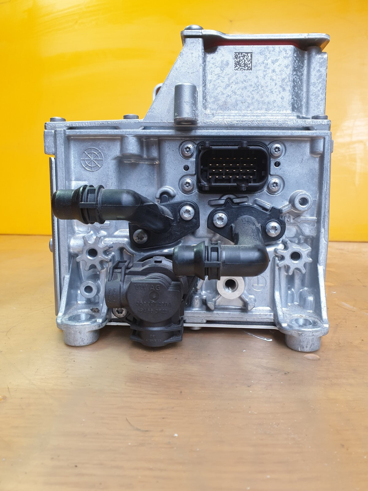 ebay-src:https://i.ebayimg.com/00/s/mtywmfgxmjaw/z/fqeaaoswjirmyhjp/$_57.jpg
