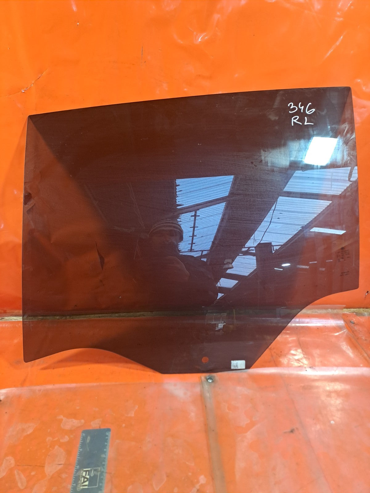 ✅2020 VW GOLF MK8 R-LINE REAR LEFT DOOR GLASS 5H4845025A + WARRANTY A346 - Image 1