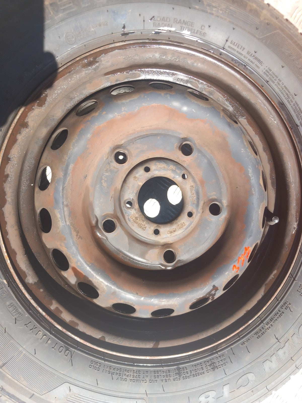 2015 Ford Tourneo Custom Steel Wheel w/ Tyre 215/65 R15 BK21-1007-AA A377 - Image 2