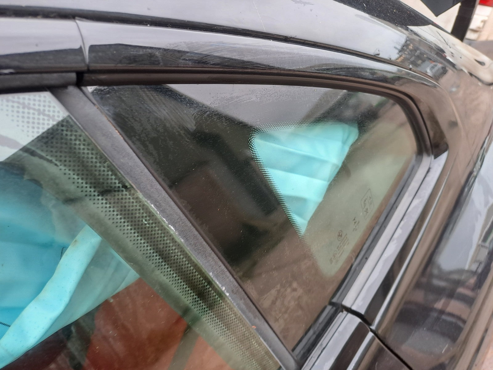 ✅BMW F44 218I M Sport 1.5 Petrol 2020 Rear Left Quarter Window Glass 43R-00049 - Image 3