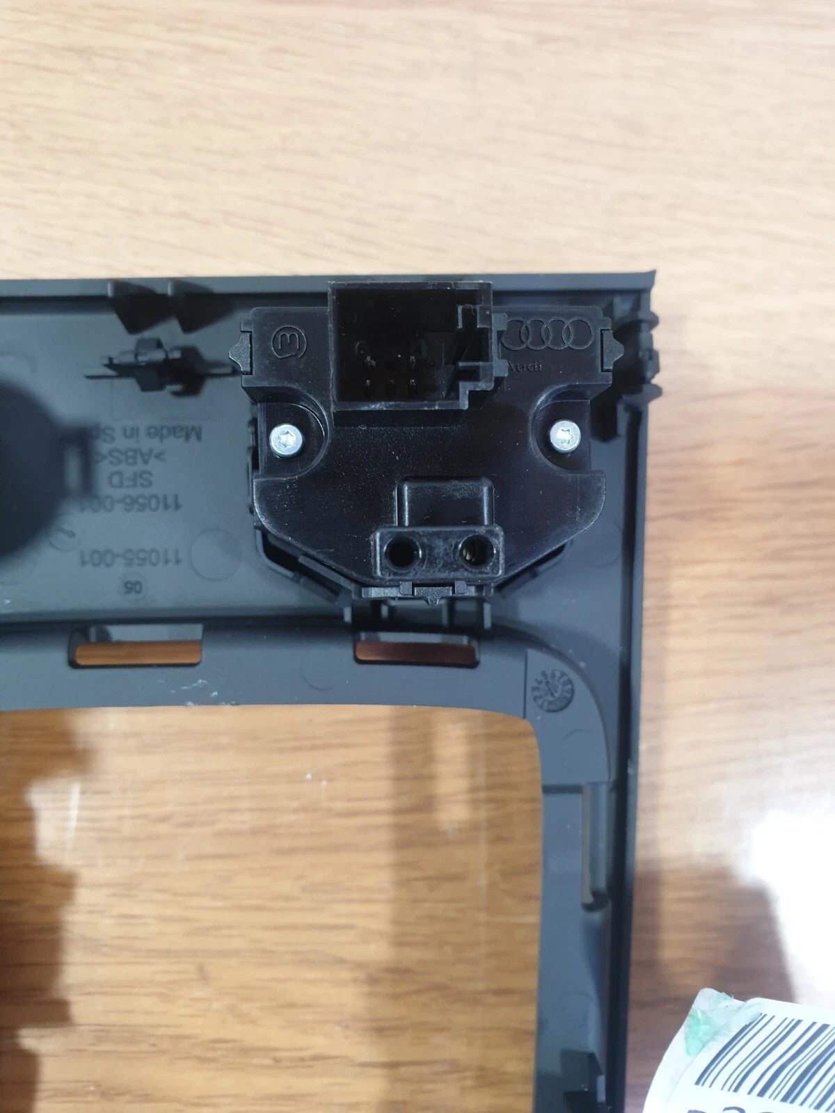 ✅Audi A1 Sport 1.0 Petrol 2020 Gear Selector Shifter Surround Trim 82C713463 - Image 11