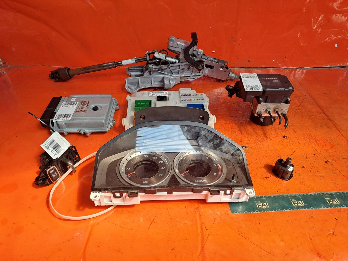 ✅Volvo Xc60 Se Awd 2012 2.4 Diesel MANUAL ENGINE ECU KIT 31318268 31336983 A289 - Image 3