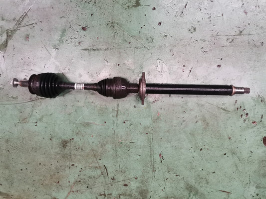 MERCEDES B180 W246 1.5 DIESEL 2014 FRONT RIGHT DRIVESHAFT A2463303200 - Image 1
