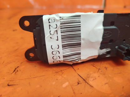 ebay-src:https://i.ebayimg.com/00/s/mtiwmfgxnjaw/z/a1uaaoswxl5ouzbq/$_57.jpg