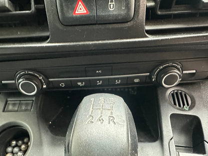 ✅Citroen Berlingo 650 1.5 Diesel 2020 A/C Heater Climate Control Switch Panel - Image 1