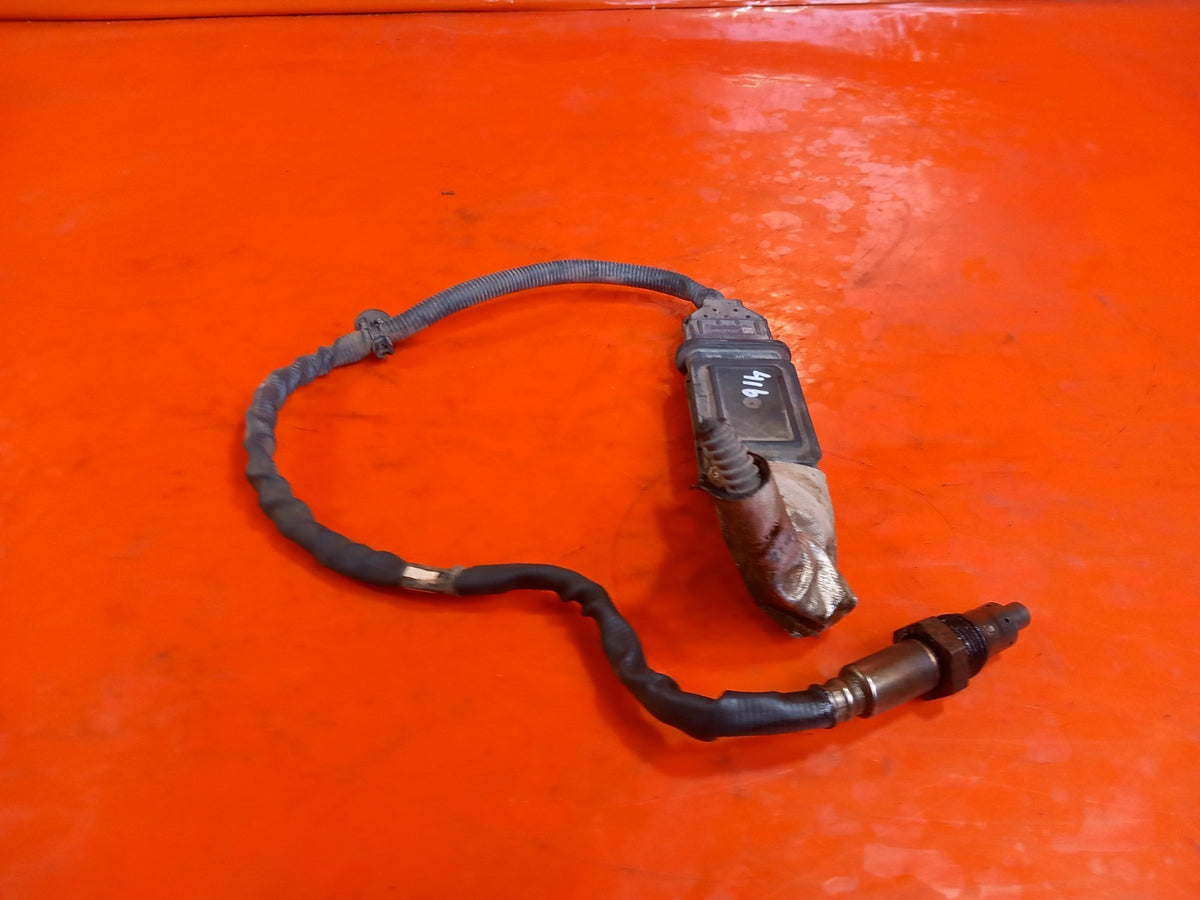2023 VW Transporter ST-Line Exhaust Gas Temperature Sensor 03L907807P A416 - Image 2