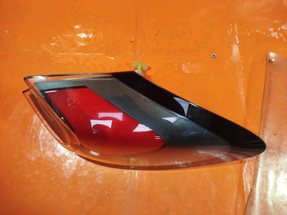 ✅2021 FORD PUMA ST-LINE X 1.0P REAR RIGHT OUTER TAIL LIGHT L1TB13404AD A335 - Image 9