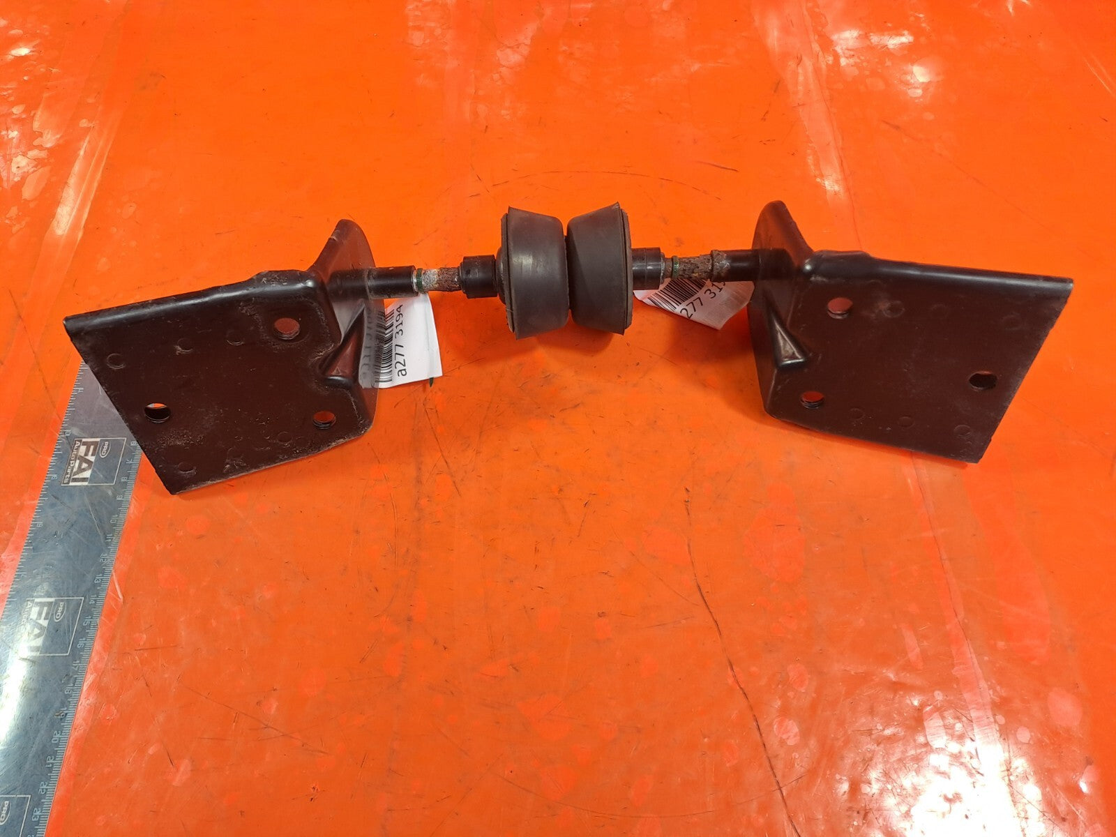 ✅2017 VW CRAFTER 2E 2.0TDI REAR DOOR STOPPER MAGNET PAIR + WARRANTY A277 - Image 2