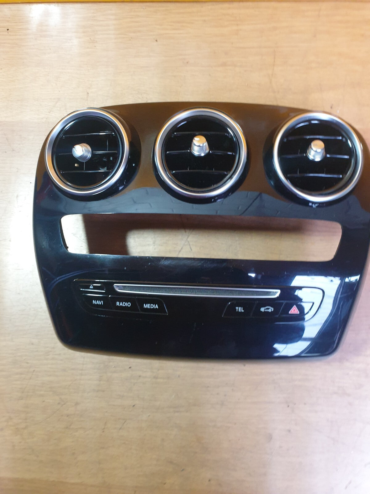 ✅Mercedes C Class W205 2014 Dashboard Centre Air Vent Trim A2056805707 +Warranty - Image 5