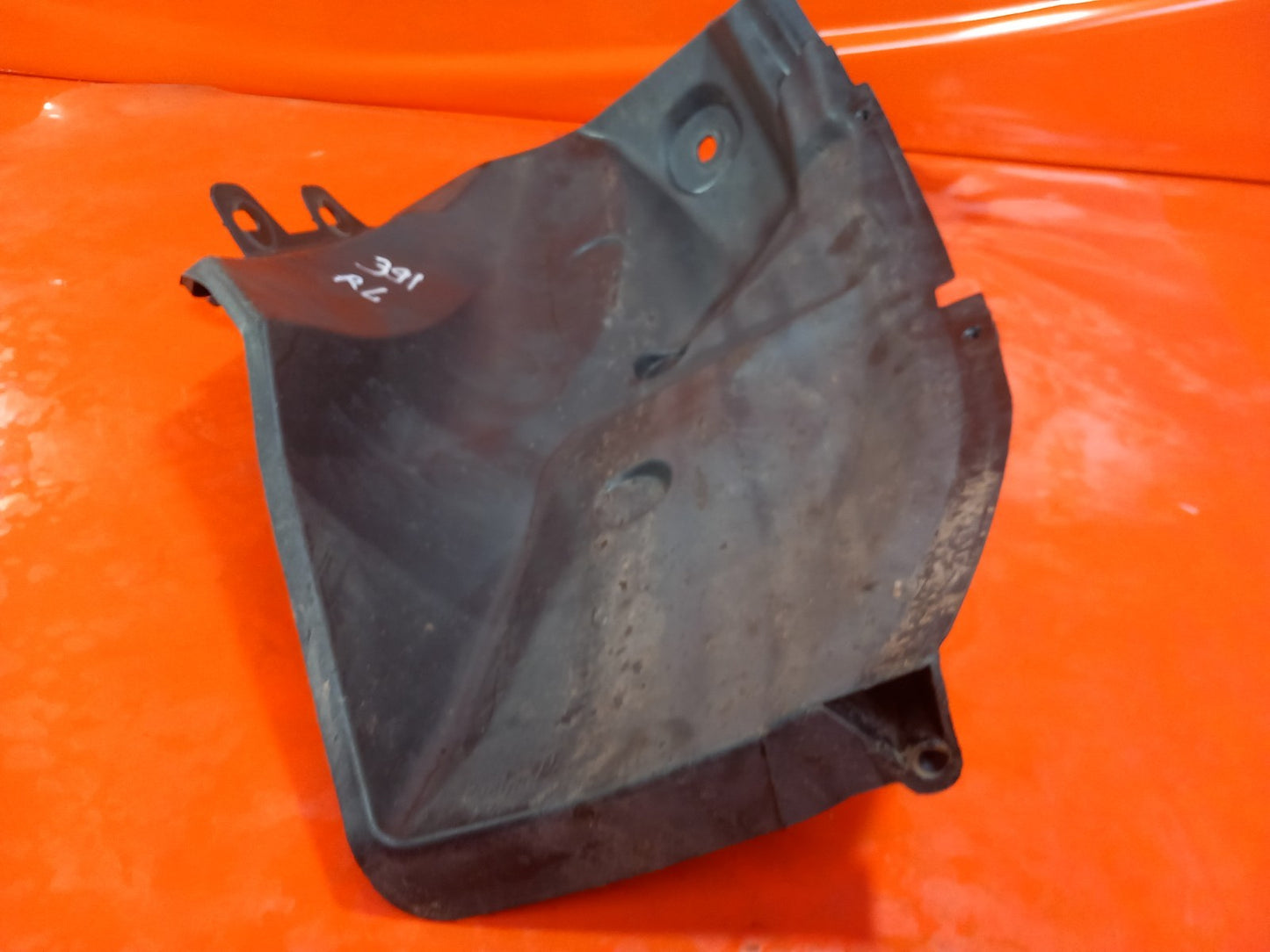2024 Dacia Jogger Wheel Arch Liner Rear Left 767498644R Warranty A391 - Image 7