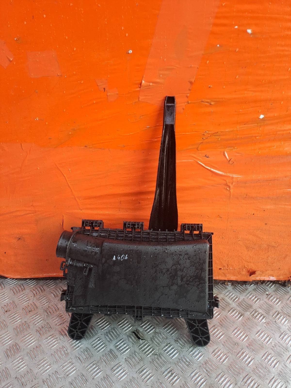 ebay-src:https://i.ebayimg.com/00/s/mtywmfgxmjaw/z/vo0aaeswblhqipd2/$_57.jpg