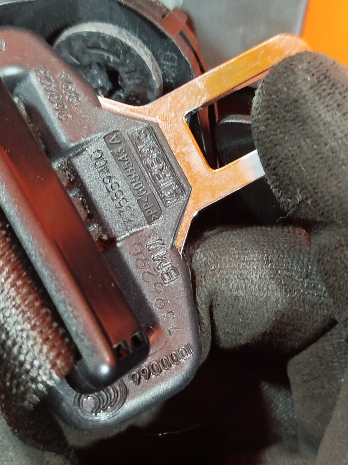ebay-src:https://i.ebayimg.com/00/s/mtywmfgxmjaw/z/yikaaeswwtbpxs8d/$_57.jpg