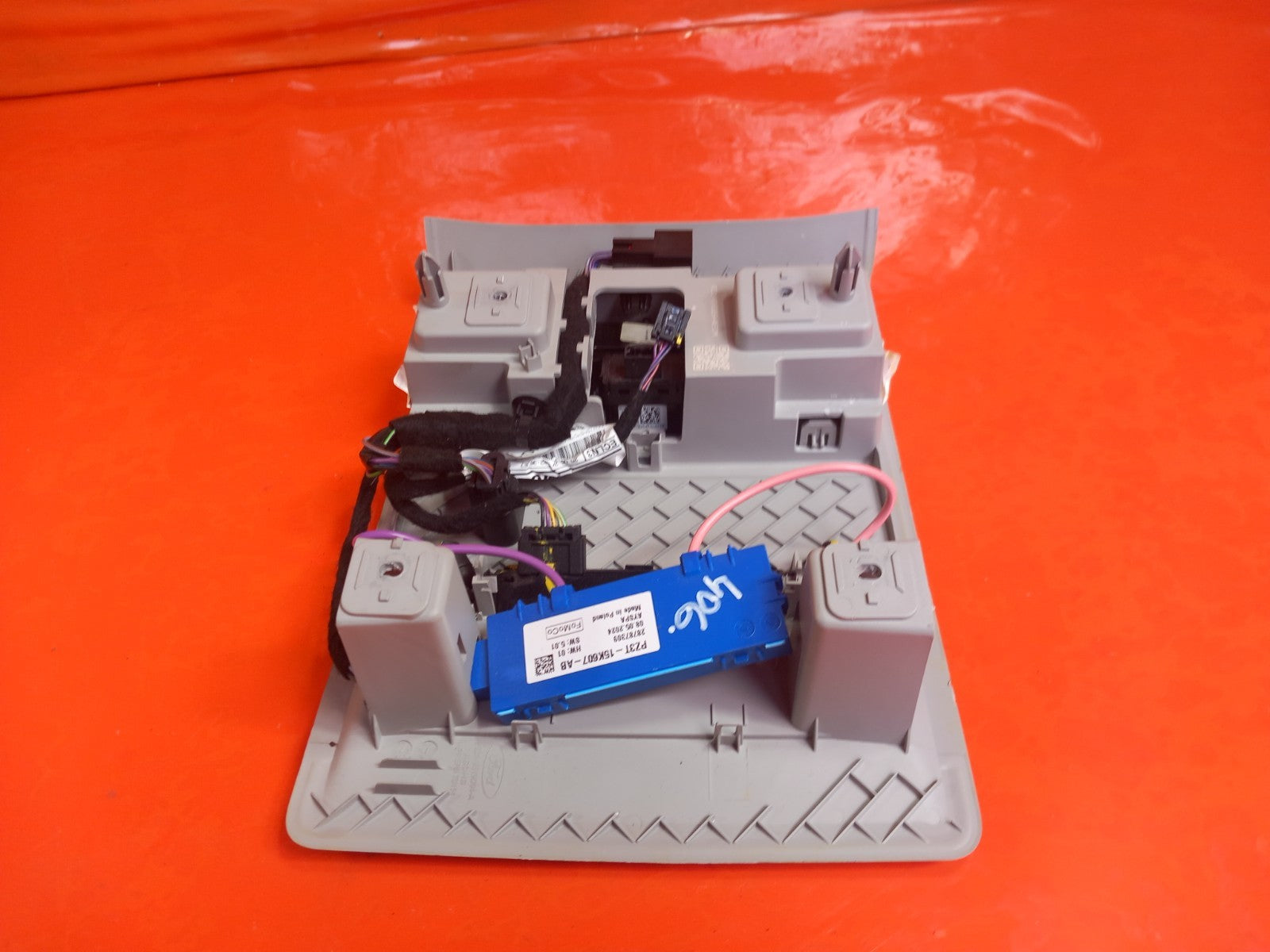 ebay-src:https://i.ebayimg.com/00/s/mtiwmfgxnjaw/z/temaaeswggjql6jb/$_57.jpg