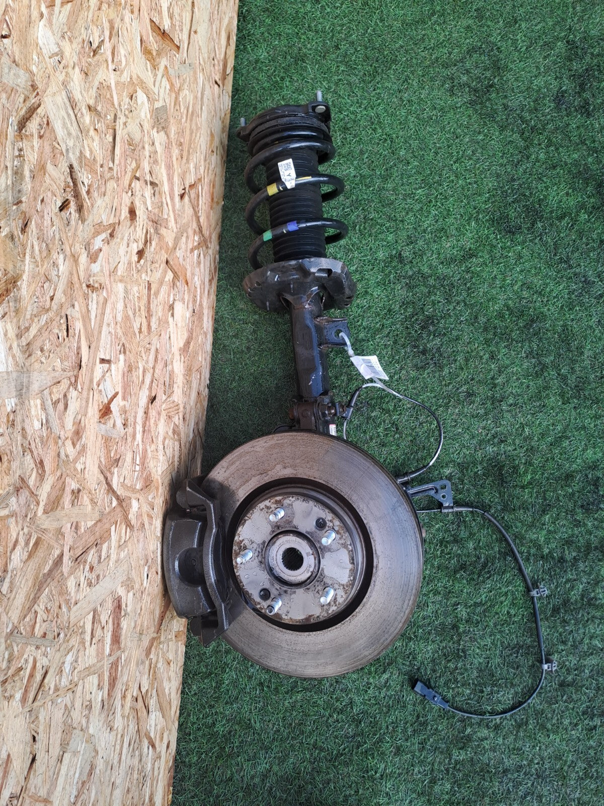 ✅Hyundai Kona Premium 1.0 Petrol 2019 Front Left Suspension Leg Hub 54650-J9000 - Image 1