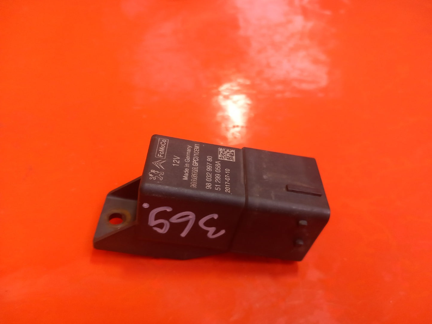 2017 Ford Transit Connect Glow Plug Relay 9803299780 Warranty A369 - Image 4