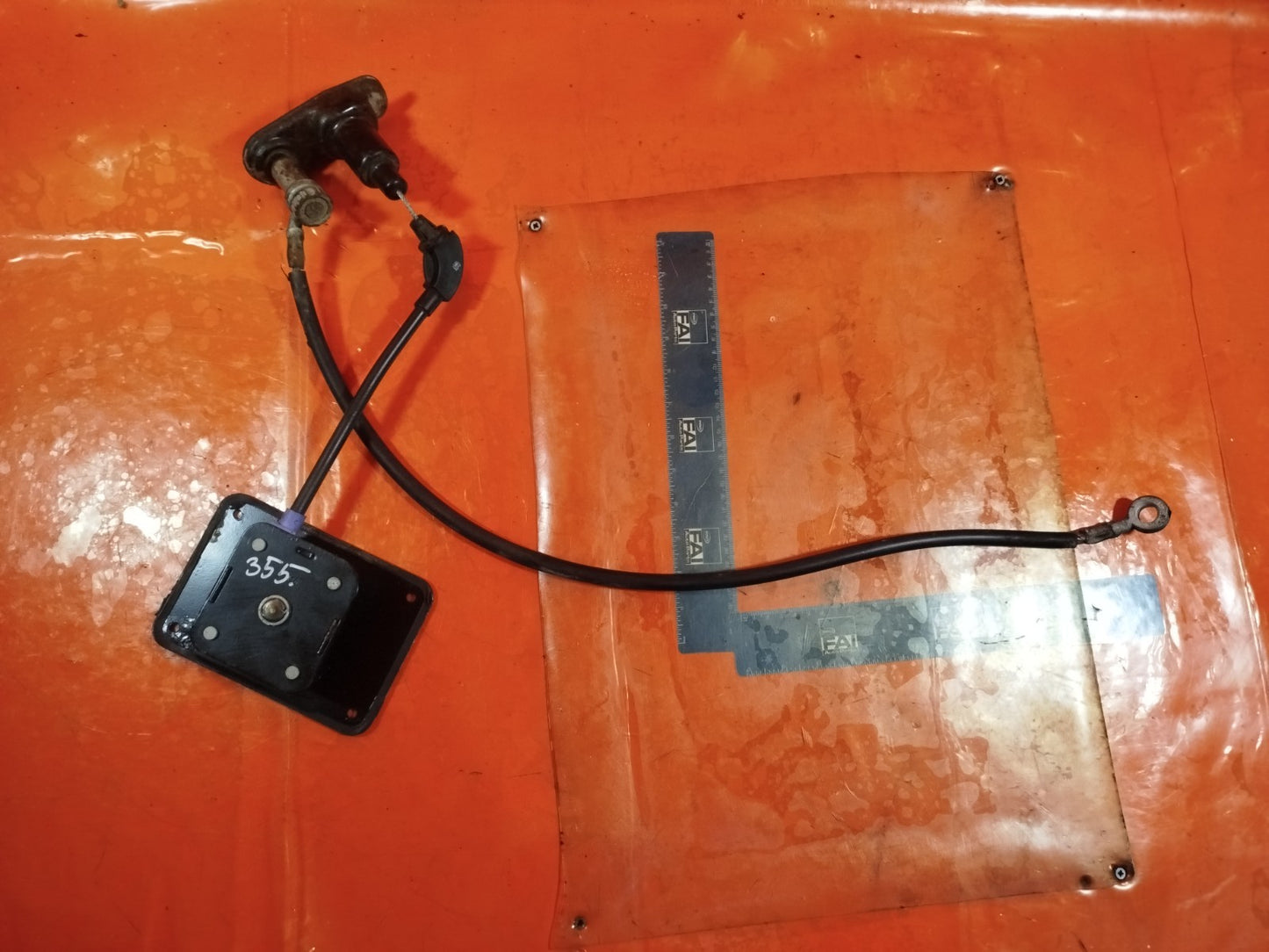 ✅2015 FORD TRANSIT CONNECT V408 SPARE WHEEL HOLDER CARRIER DV61-1513-AB A355 - Image 3