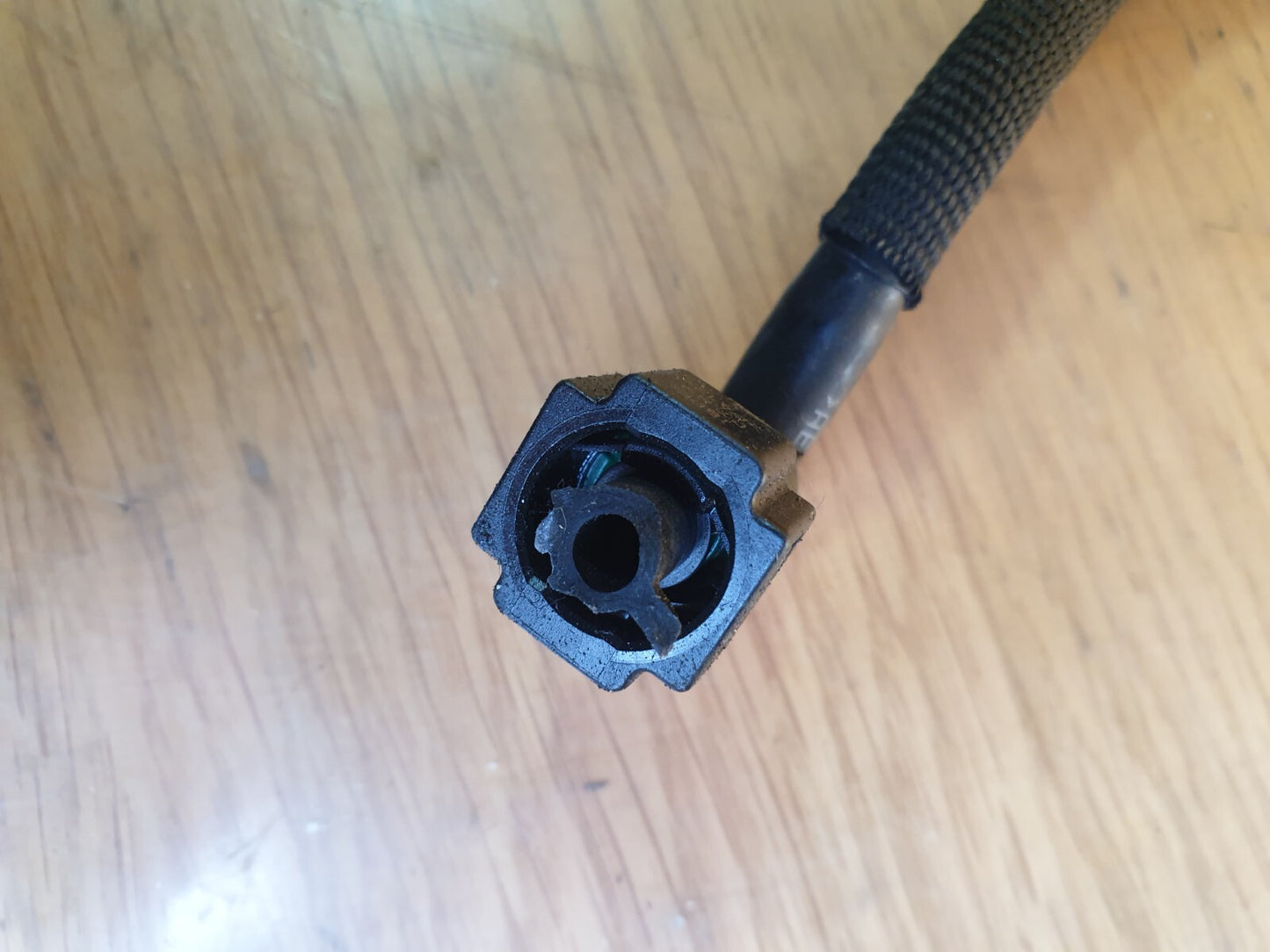 ebay-src:https://i.ebayimg.com/00/s/mtiwmfgxnjaw/z/brsaaoswycrmjnt2/$_57.jpg
