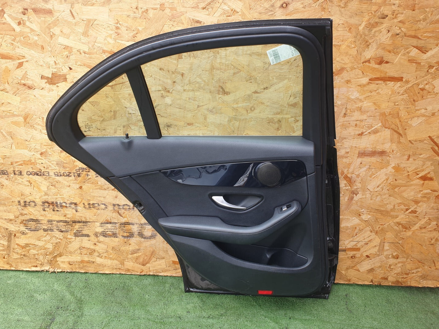 ✅Mercedes C Class W205 2014 Rear Left Side Door Black (197) + Warranty A147 - Image 9