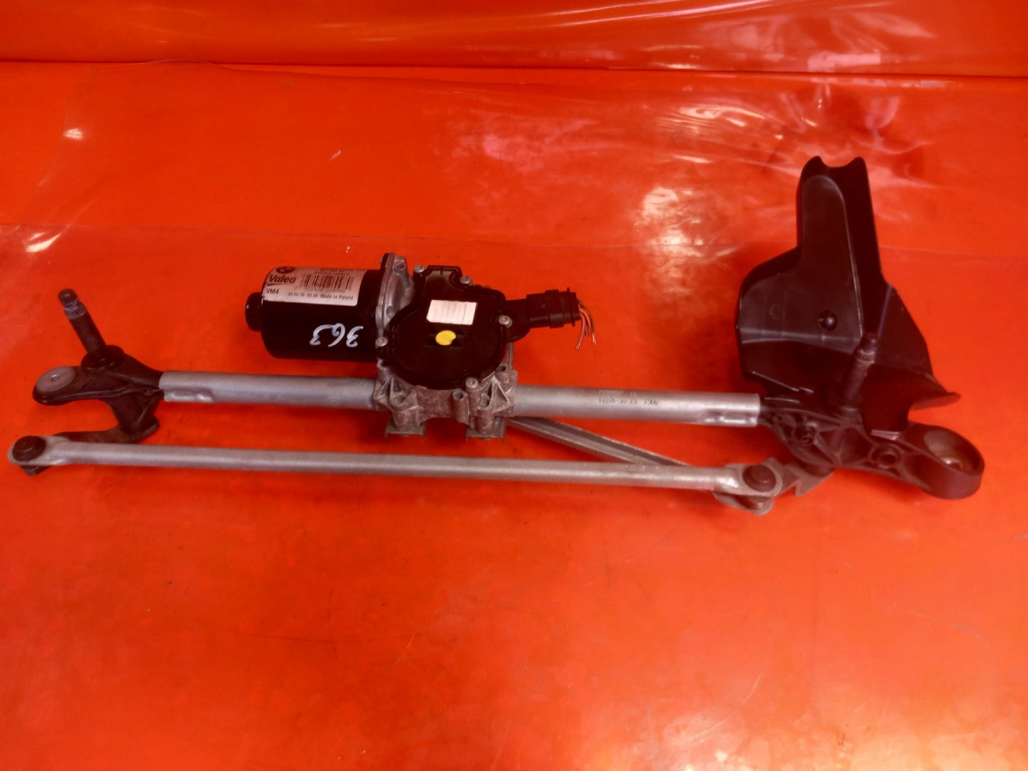 BMW F23 220D 2.0 Diesel 2016 Front Wiper Motor And Linkage 7267504 A363 - Image 8