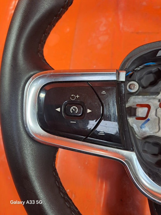 ✅POLESTAR 2 LONG RANGE 2023 MULTIFUNCTION STEERING WHEEL P32333823 A312 - Image 2