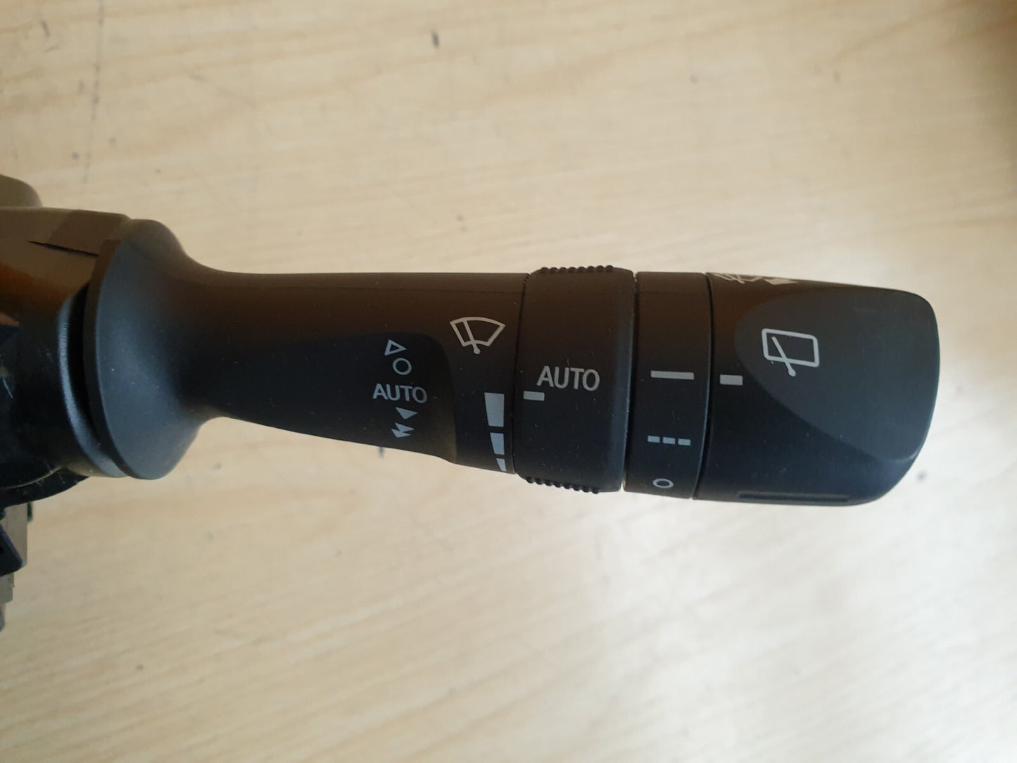 ebay-src:https://i.ebayimg.com/00/s/mtiwmfgxnjaw/z/a0waaoswsylkpet6/$_57.jpg
