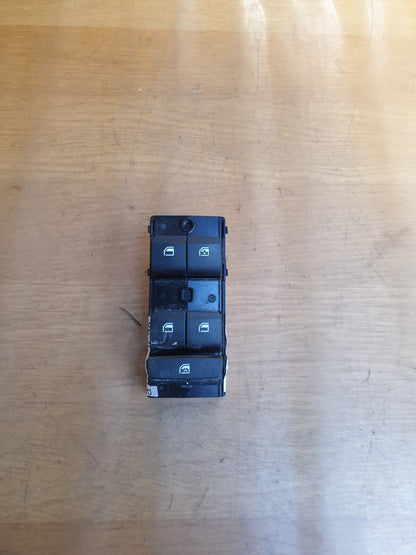 ✅2022 HYUNDAI I20 MK3 1.0P ELECTRIC DOOR WINDOW SWITCH 93571Q0710 +WARRANTY A181 - Image 1