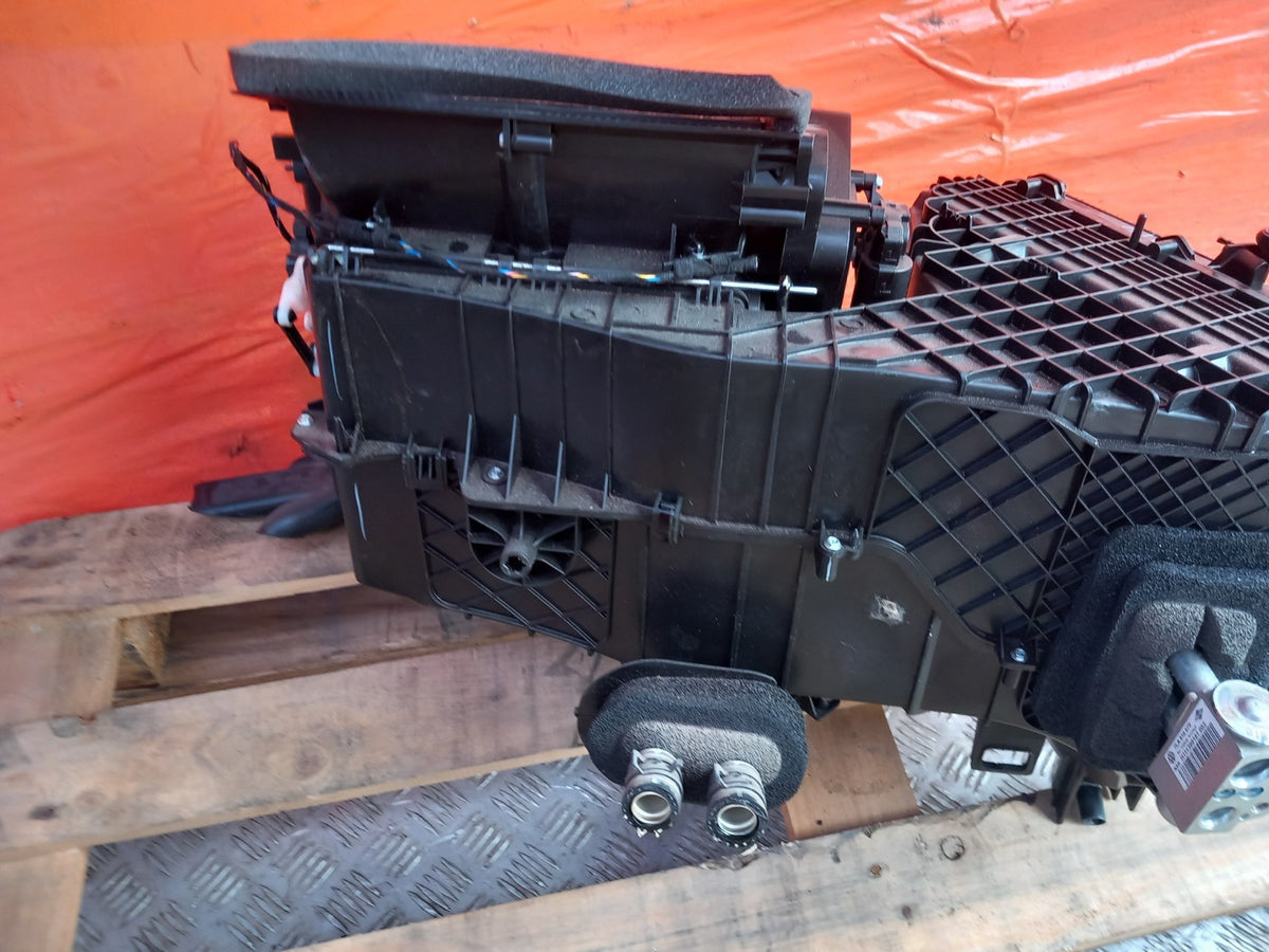 ebay-src:https://i.ebayimg.com/00/s/mtiwmfgxnjaw/z/j5eaaeswn9nqzmq1/$_57.jpg