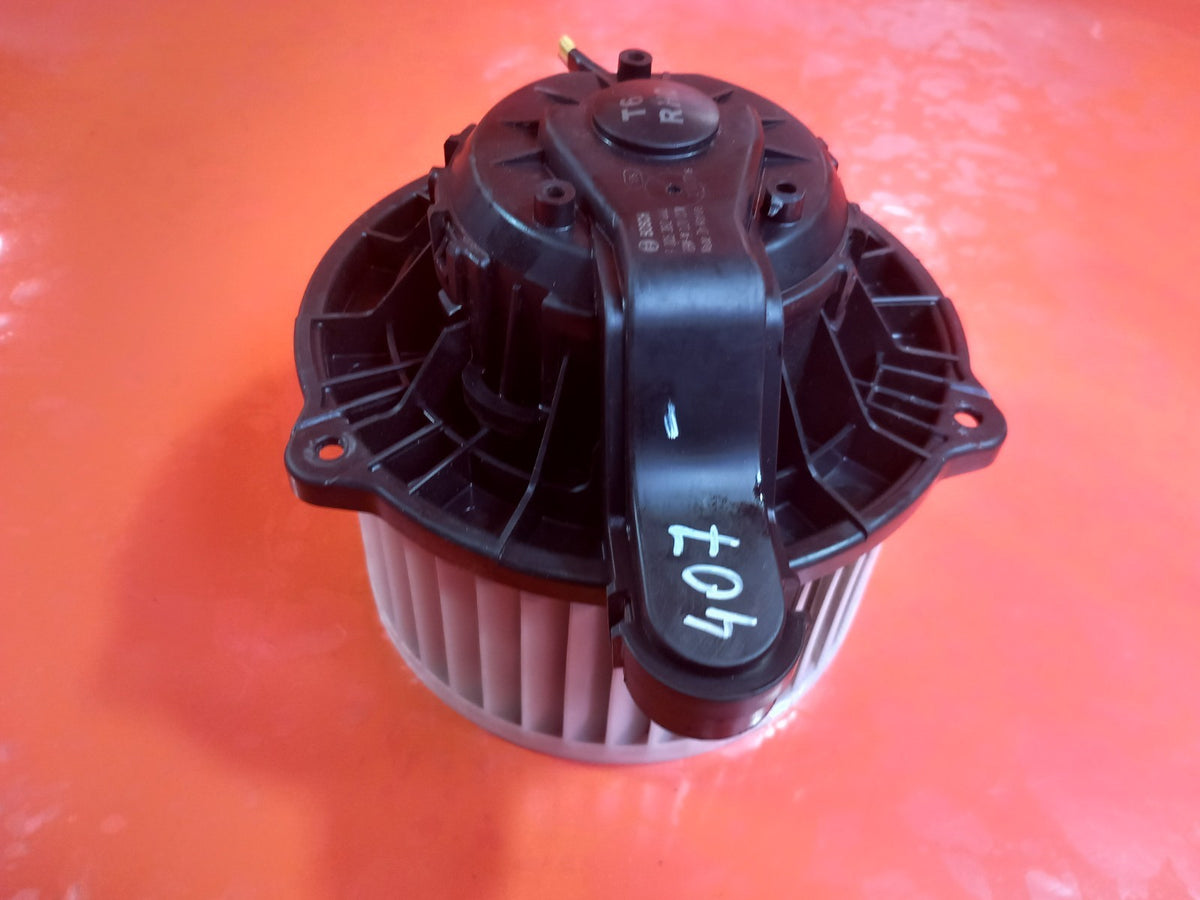 ebay-src:https://i.ebayimg.com/00/s/mtiwmfgxnjaw/z/xnoaaeswpzdqn6zz/$_57.jpg