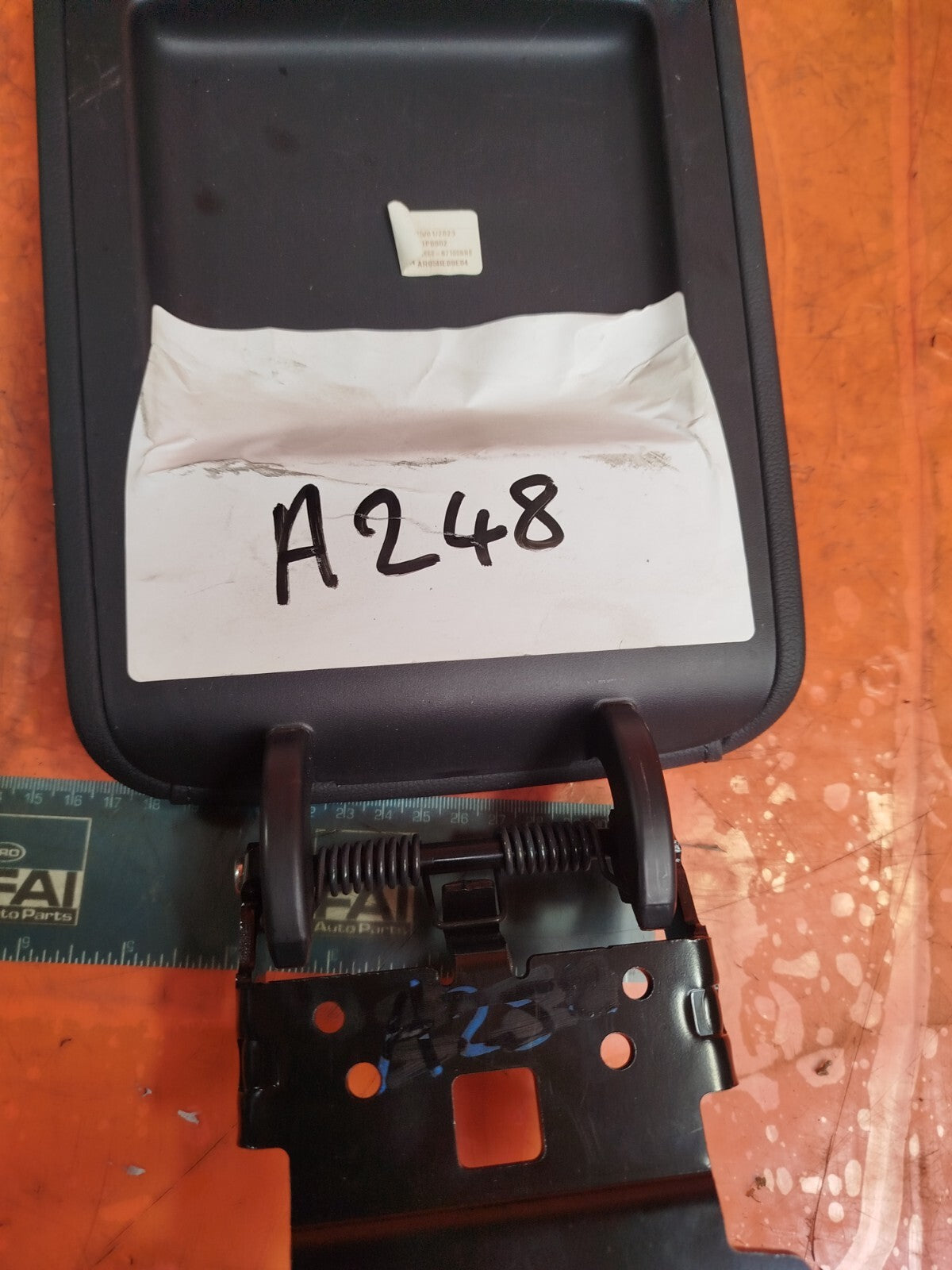 ✅HYUNDAI TUCSON MK4 1.6 PETROL 2023 CENTRE CONSOLE ARMREST 84660-N7100NNB A248 - Image 5